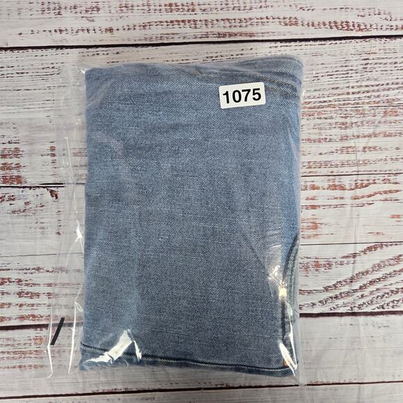 Levi's Men's 505 Jeans Size 40X28 Light Wash Regular Fit Rugged Gorpcore Outdoor - Picture 12 of 12